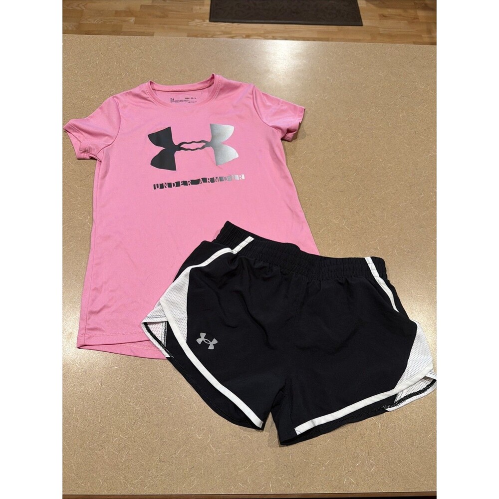 Girls Under Armour Shorts & T-Shirt - YMD Kids Youth Medium Athletic Clothing M